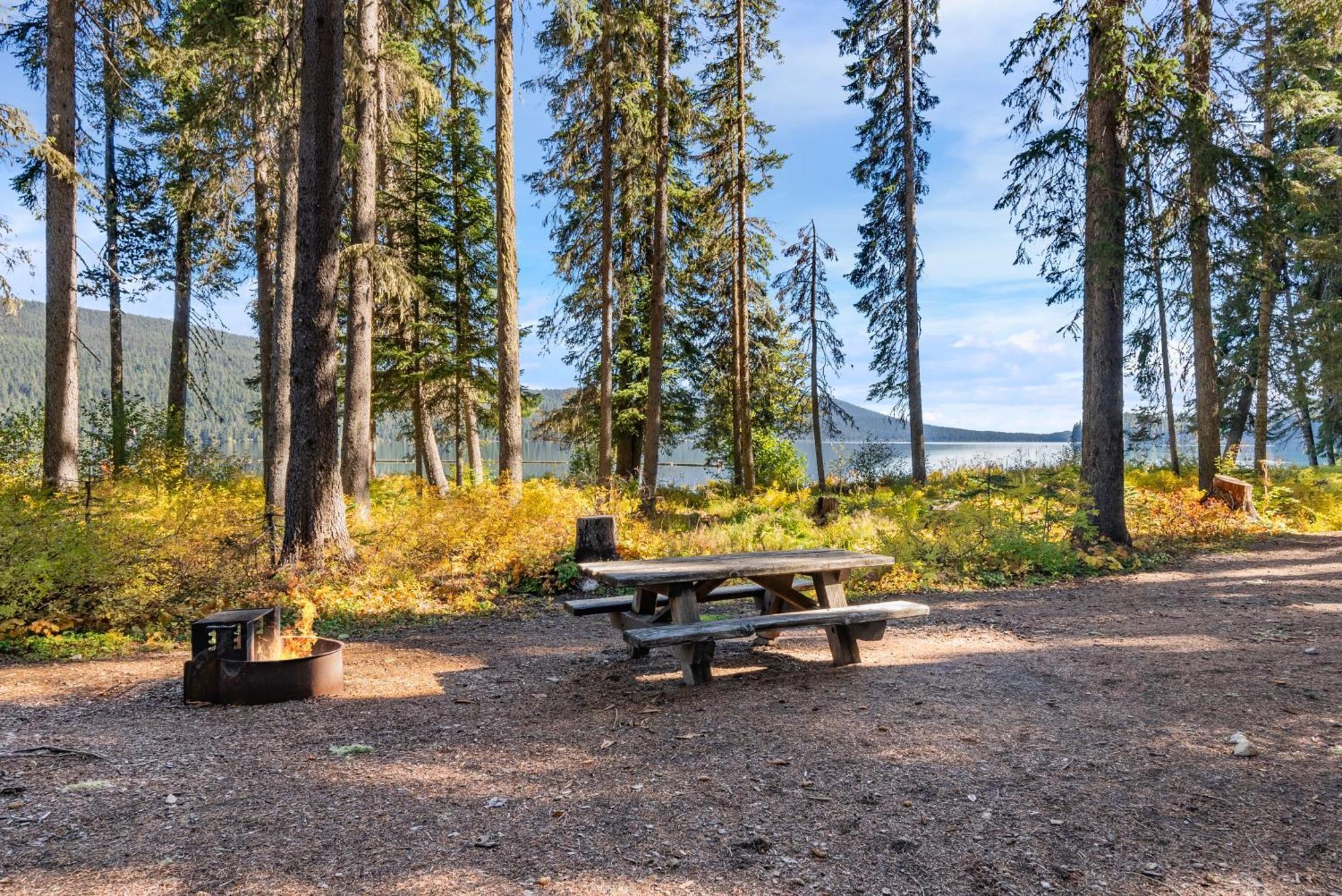 Shelter Cove Resort & Marina Odell Lake Luaran gambar