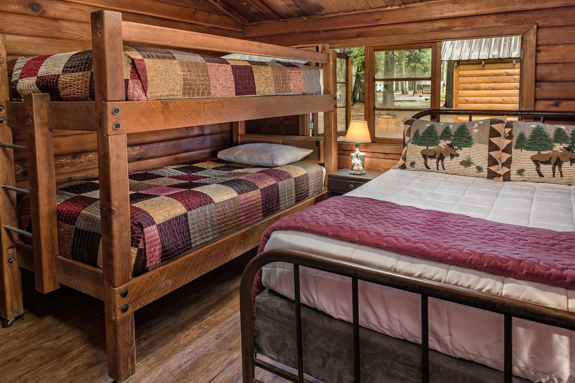 Shelter Cove Resort & Marina Odell Lake Bilik gambar