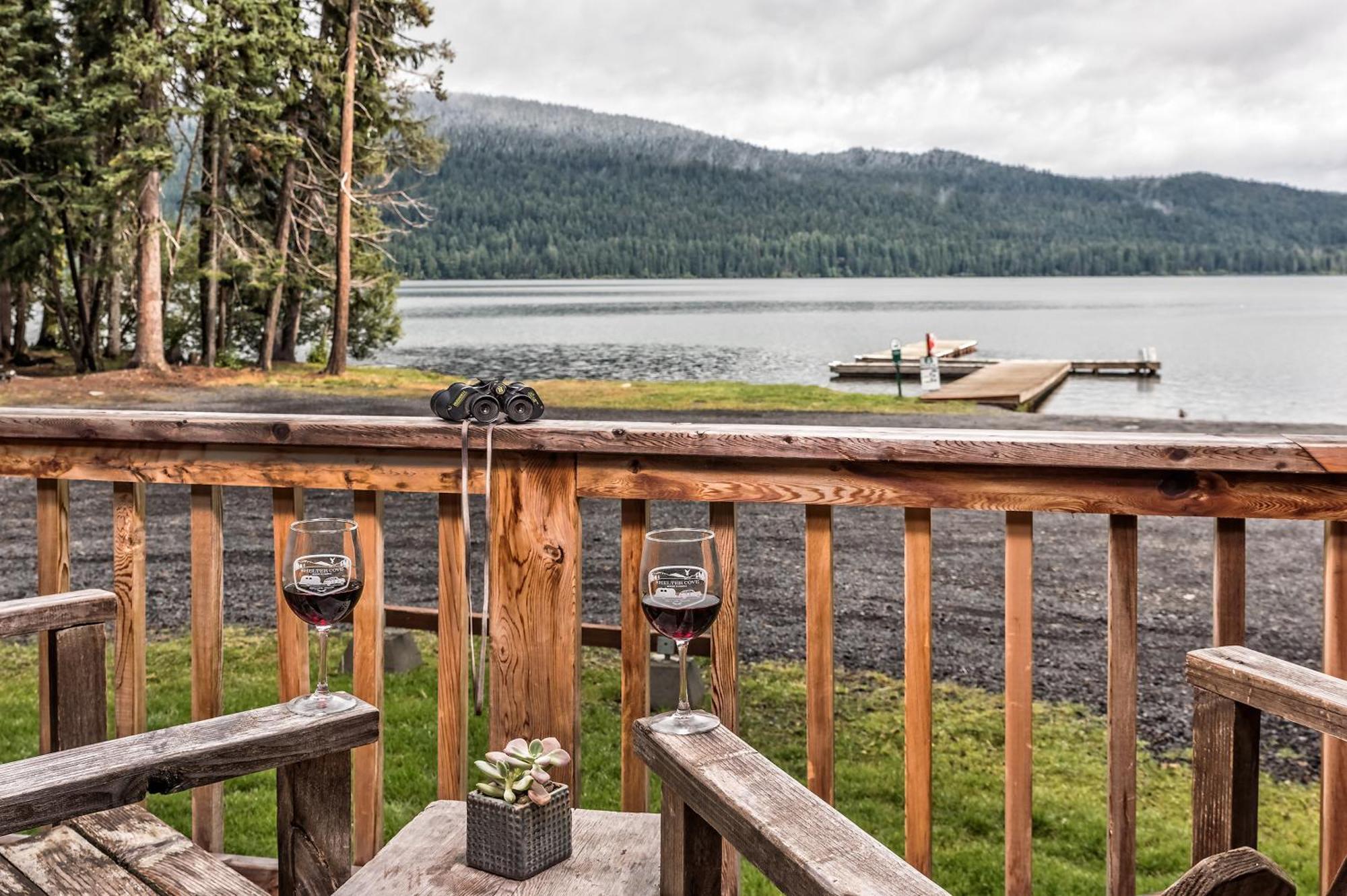 Shelter Cove Resort & Marina Odell Lake Bilik gambar
